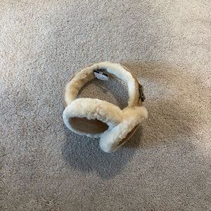 Ugg earmuffs